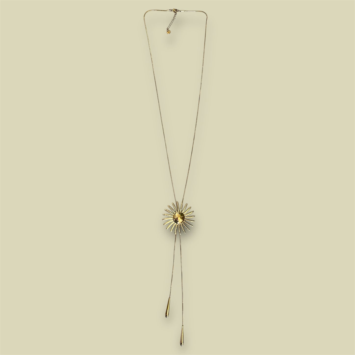 Collar West Sun