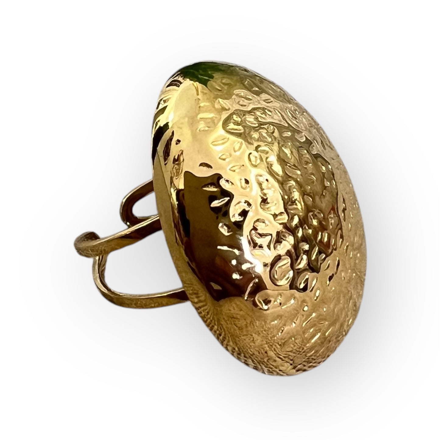 Anillo Akila